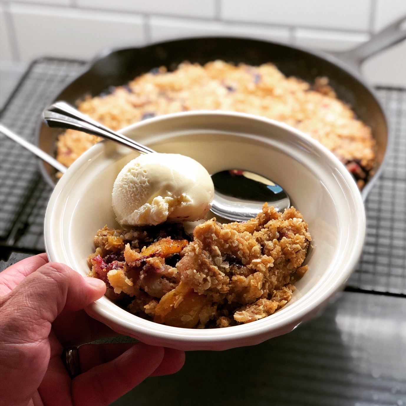 E680655D-0B48-4484-8821-23A8A3C50B2D